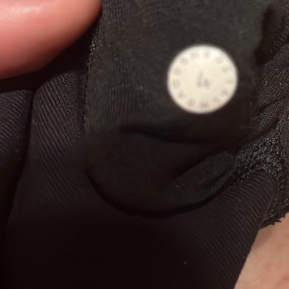 Lululemon leggings - Picture 2 of 4